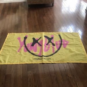 YUNGBLUD tour flag